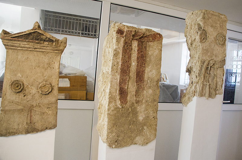 В Херсонесе отметили День археолога