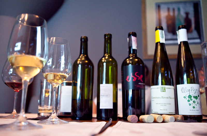 Севастопольцев учат разбираться в винах