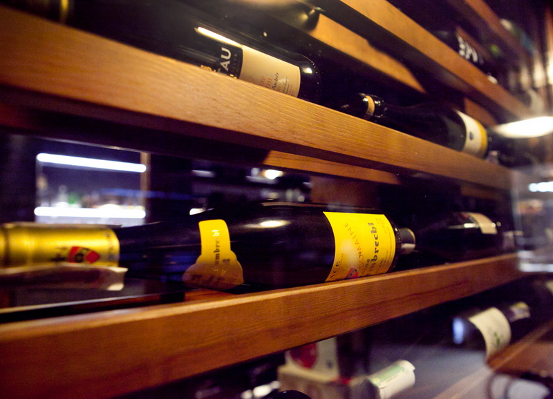 Севастопольцев учат разбираться в винах