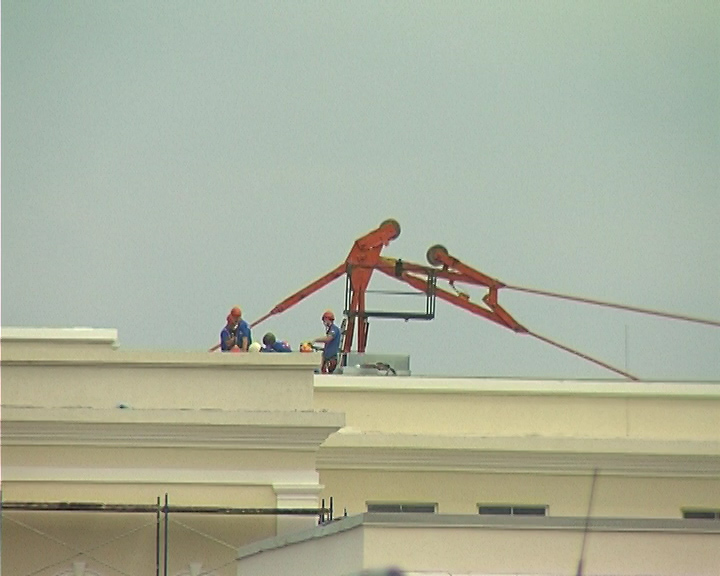 В Севастополе обрушилась крыша Нахимовского училища