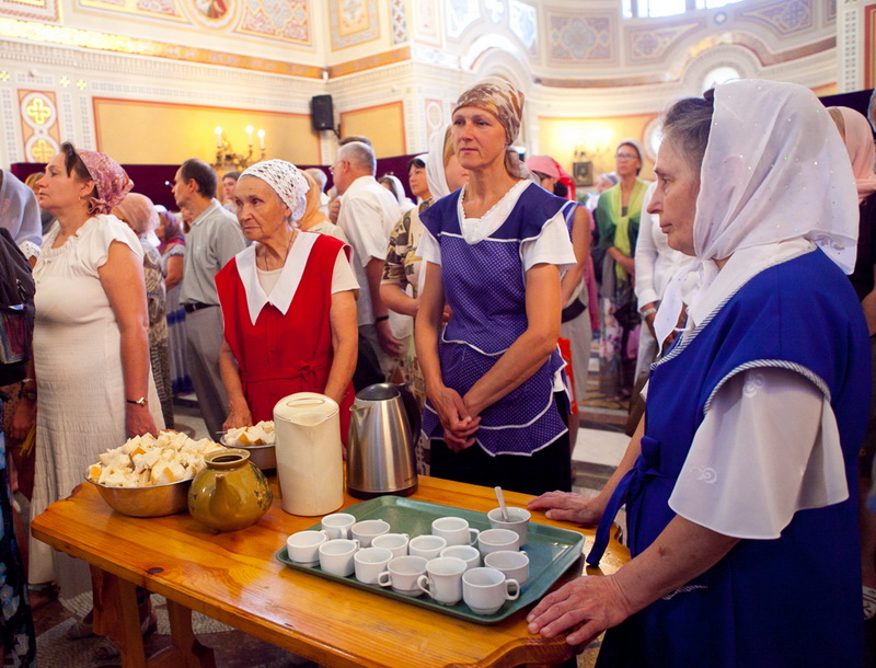 В Севастополе отмечают Яблочный спас