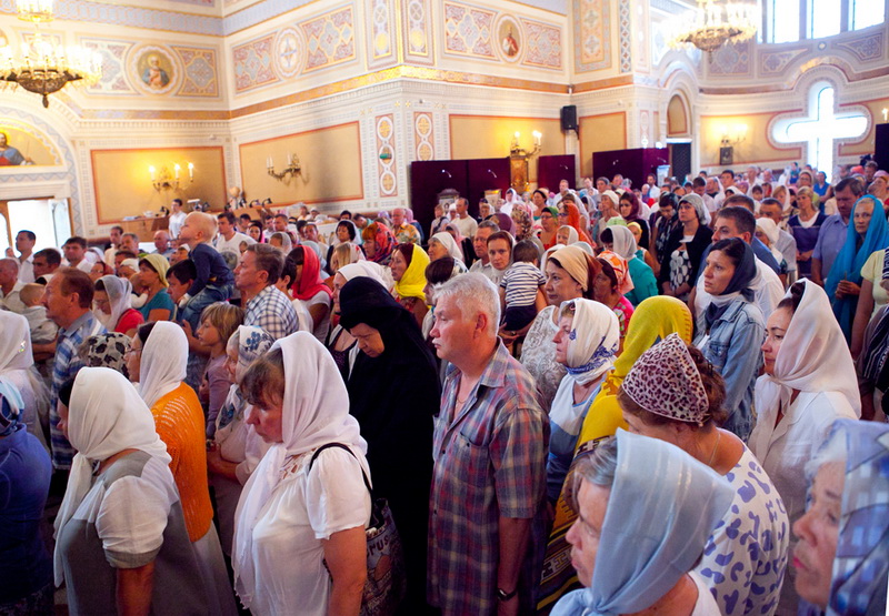 В Севастополе отмечают Яблочный спас