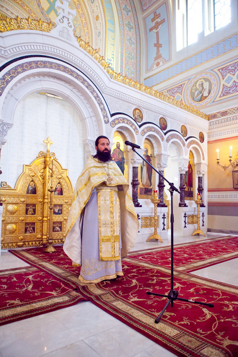 В Севастополе отмечают Яблочный спас