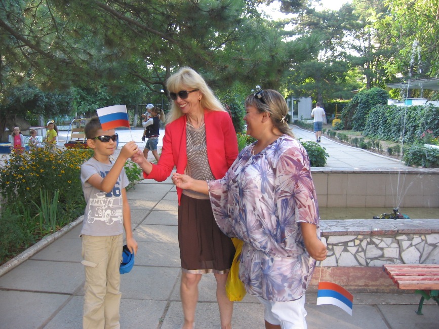 В детсаду Симферополя отметили День государственного флага