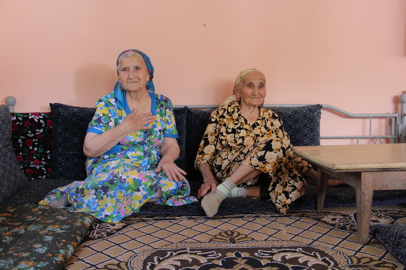 В Ленинском районе пустили газ и воду