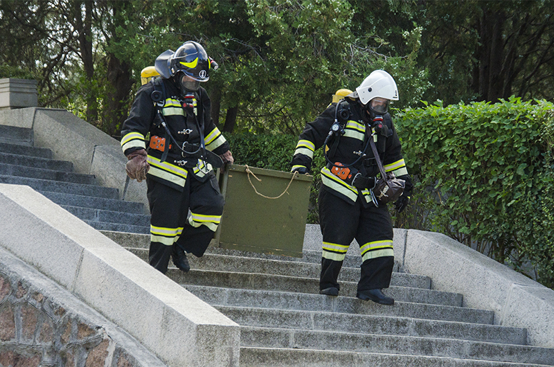 В Севастополе спасатели МЧС провели учения на территории диорамы