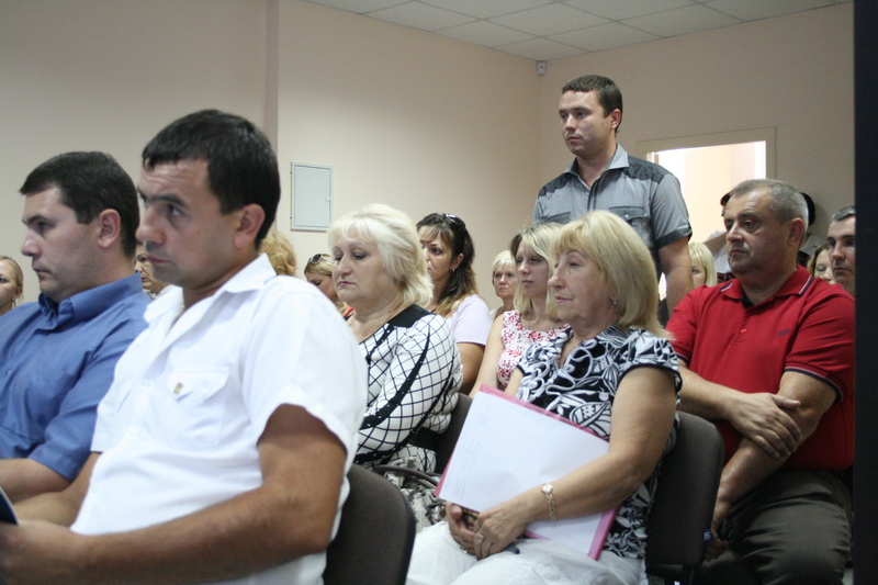 Министр образования встретилась с родительскими комитетами Крыма