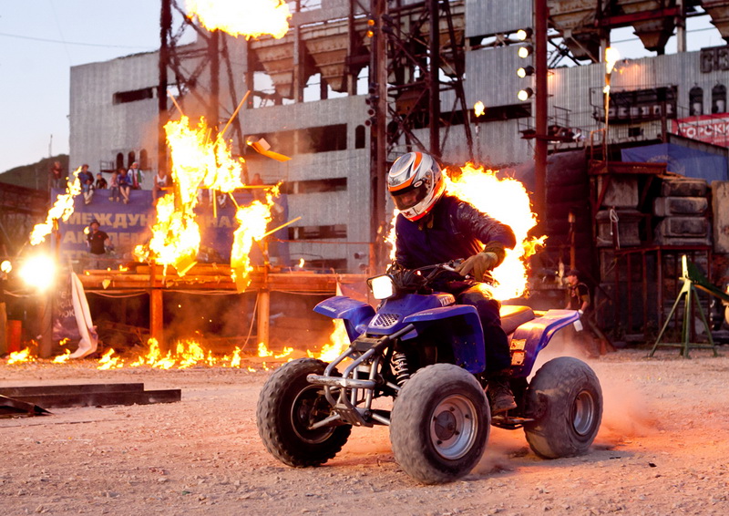 В Севастополе прошел фестиваль каскадеров