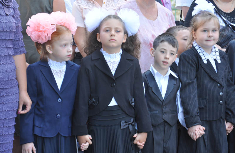 Глава Крыма поздравил школьников с Днем знаний