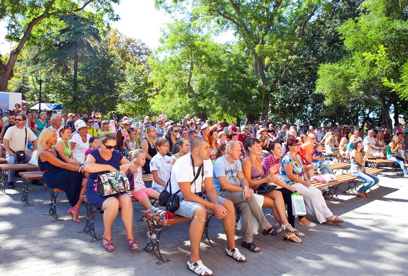 В Севастополе прошел карнавал цветов