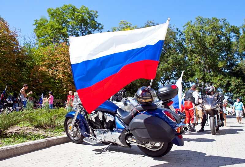 В Севастополе прошел карнавал цветов