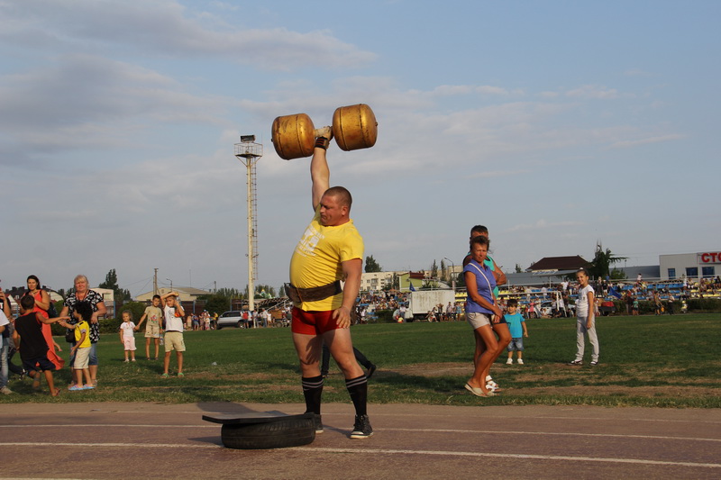 В Феодосии стартовал фестиваль «Воздушное братство»