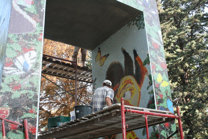 В парках Симферополя появится освещение и велосипедный патруль