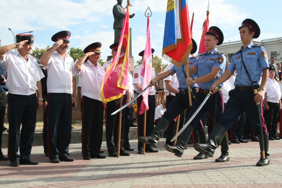 В Крыму создадут войсковое казачье общество