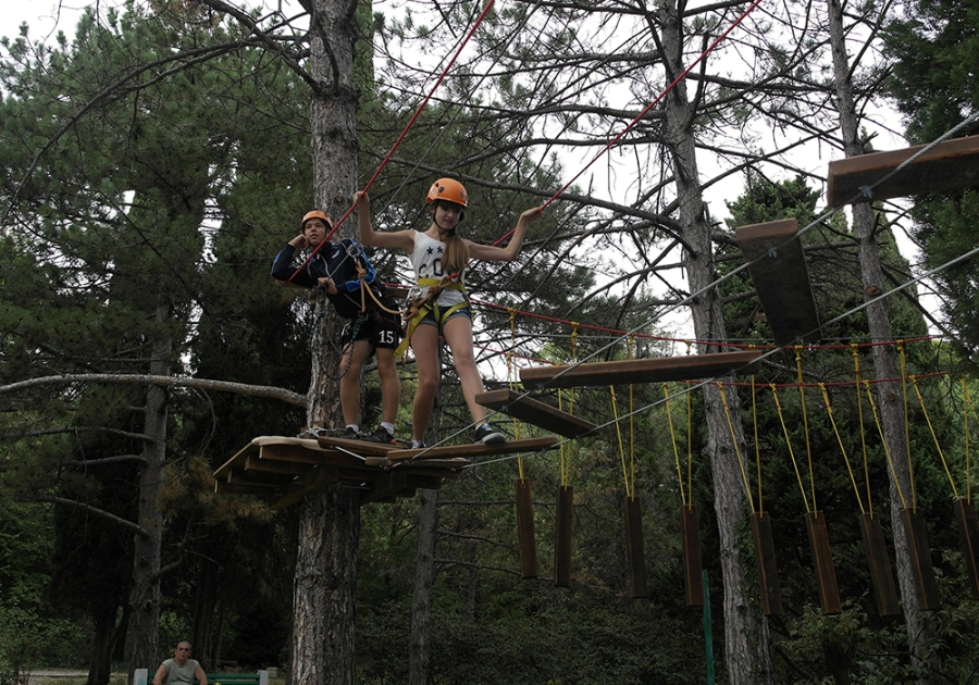 В Мисхоре открылся веревочный парк