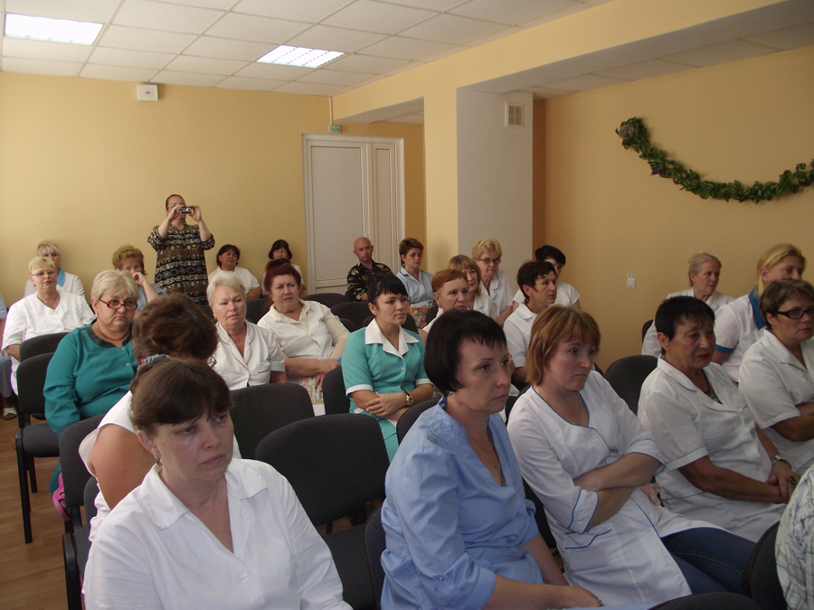 Российская сеть медицинских центров взяла шефство над Домом ребенка в Симферополе