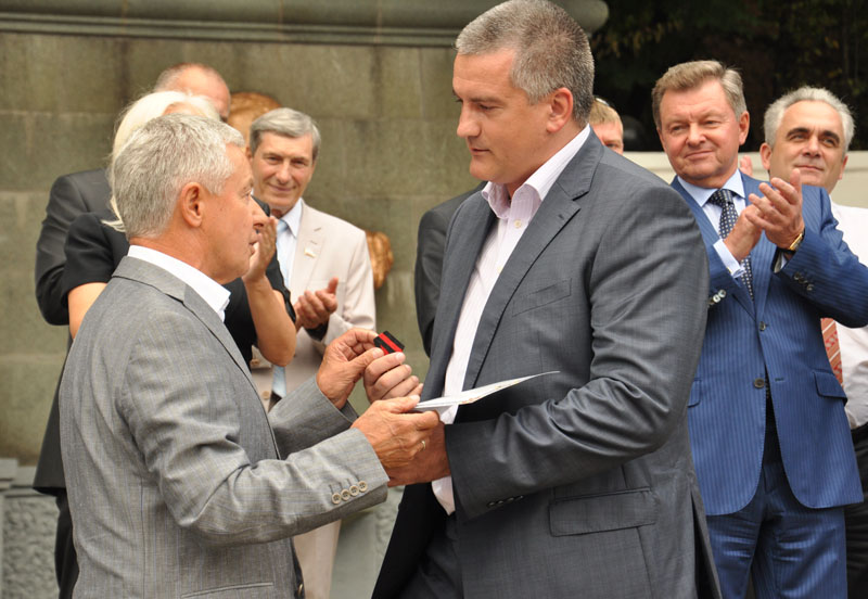 Под Алуштой открыли бюст Кутузову