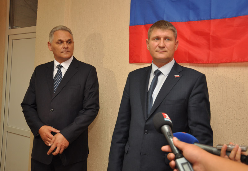 В Симферополе открыли пункт выдачи загранпаспортов РФ