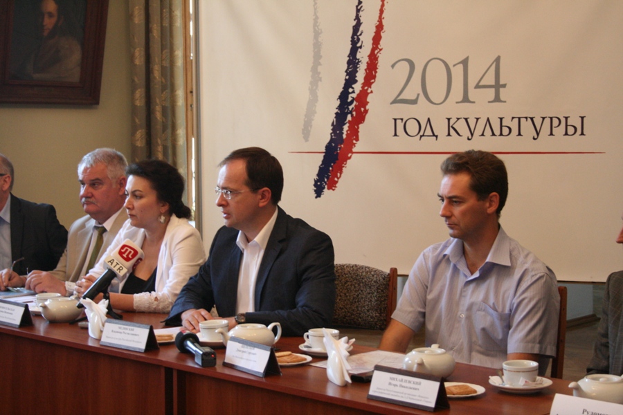 В Крыму определили приоритетные культурные объекты для реконструкции и строительства