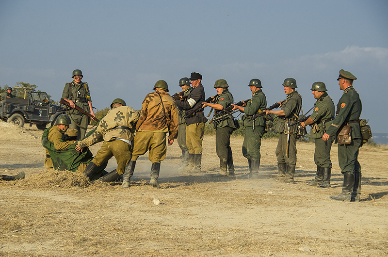 Крымский военно-исторический фестиваль завершился масштабными реконструкциями