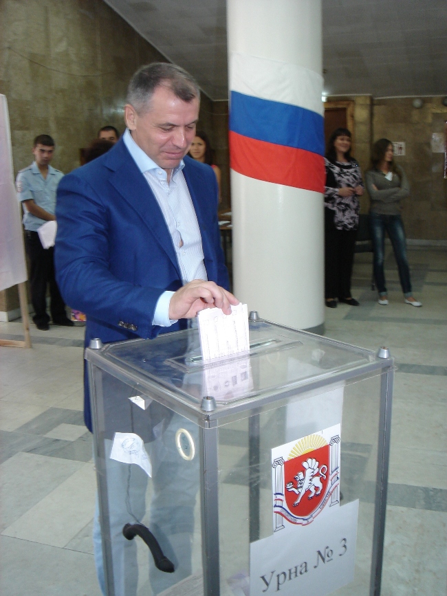 Крымский спикер проголосовал за новый Крым и пообещал хорошую явку