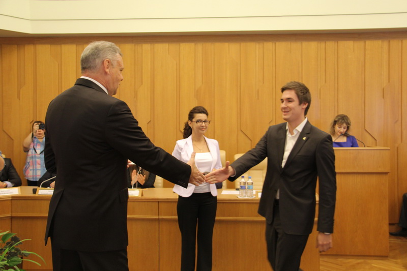 Депутаты Госсовета Крыма получили мандаты