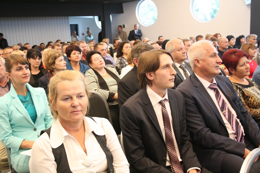 В Крыму наградили работников туристической отрасли