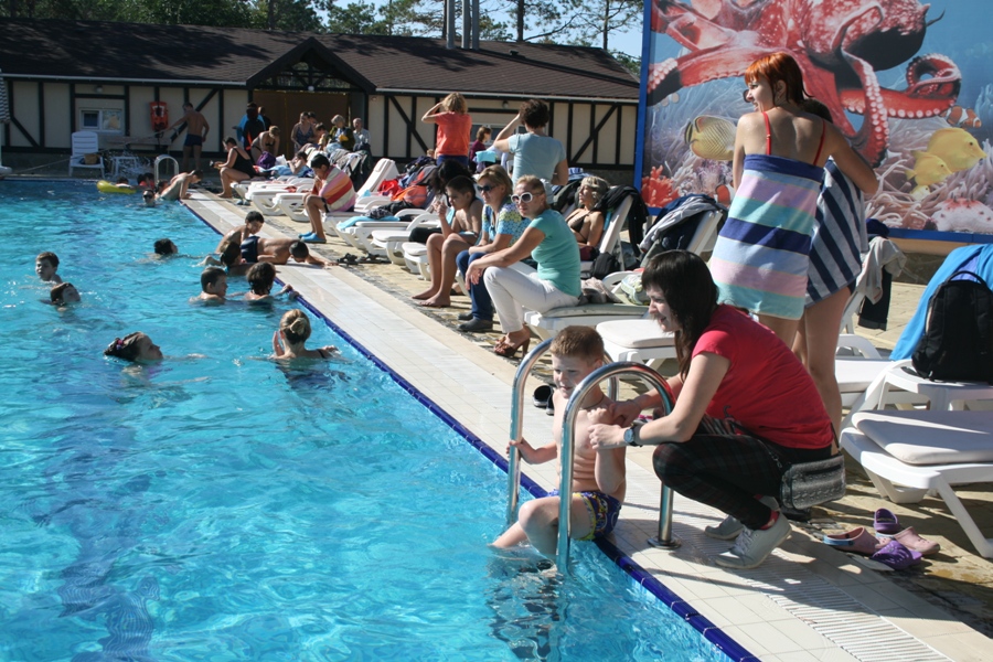 В Крыму стартовала акция «Быть вместе» для семей, воспитывающих детей-аутистов