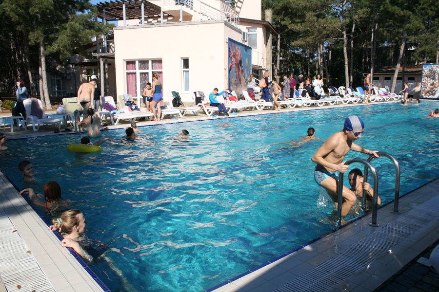 В Крыму стартовала акция «Быть вместе» для семей, воспитывающих детей-аутистов