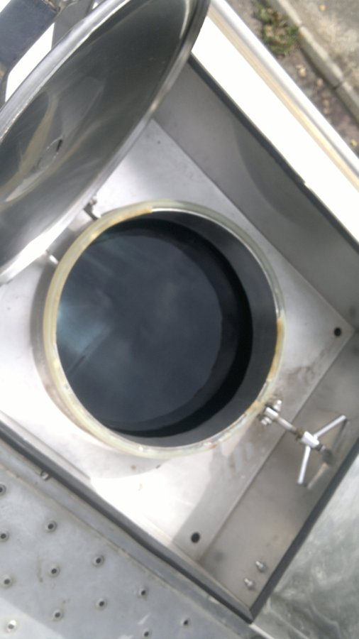 В Крыму задержали автомобиль с более 30 тыс. литров спирта