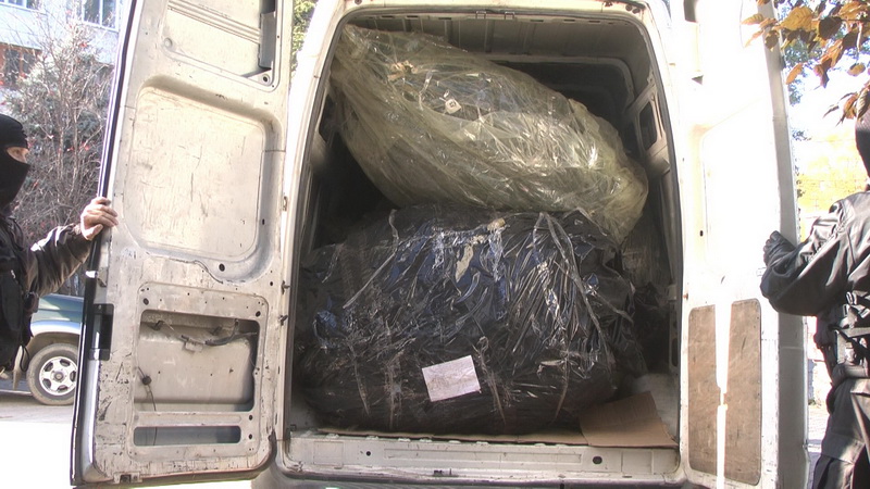 Крымчанин вырастил у себя дома конопли на 1 млн. грн.