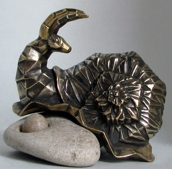 В Феодосии представят выставку «Линии и формы»