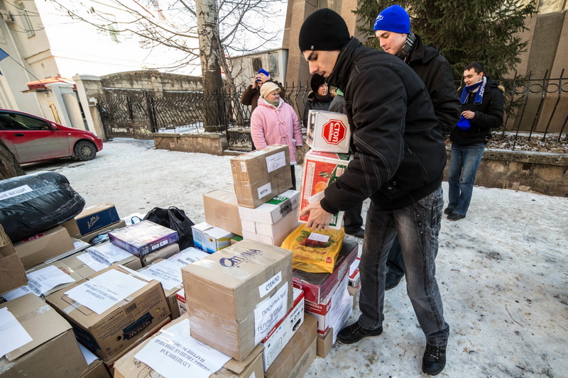 В Крыму собрали вещи для бойцов «Беркута» в Киеве