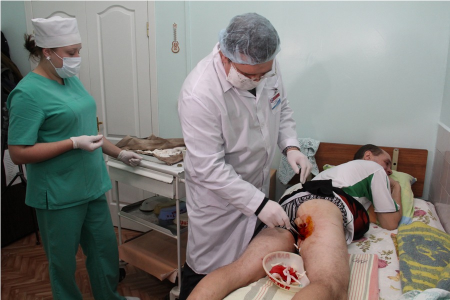 В Крым вернулись активисты, подвергшиеся нападению экстремистов в Черкасской области