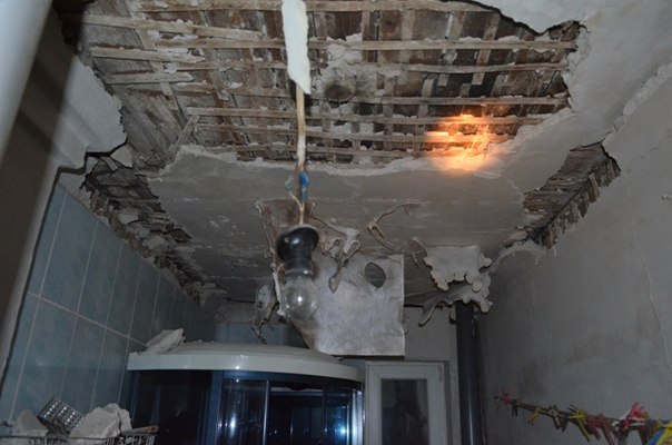 В Севастополе в результате взрыва газа травмировались два человека