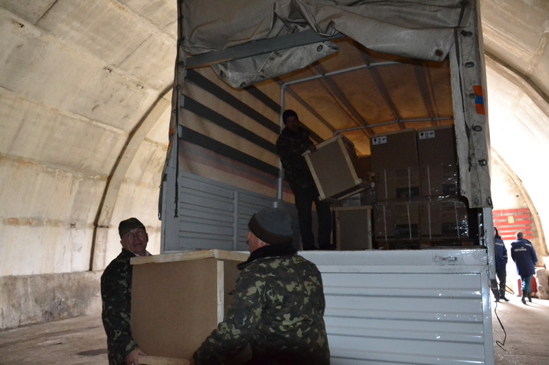 Крымские спасатели получили аварийные осветительные установки