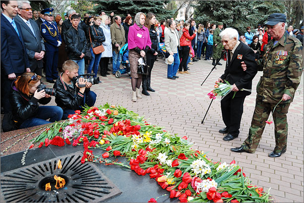 В Феодосии отметили 70-летие освобождения от фашистов