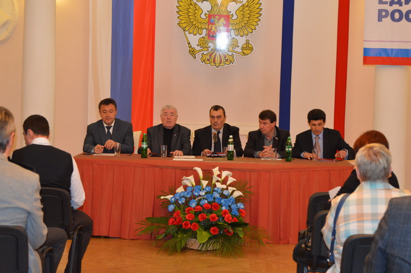 Вице-премьер возглавил отделение «Единой России» в Ялте