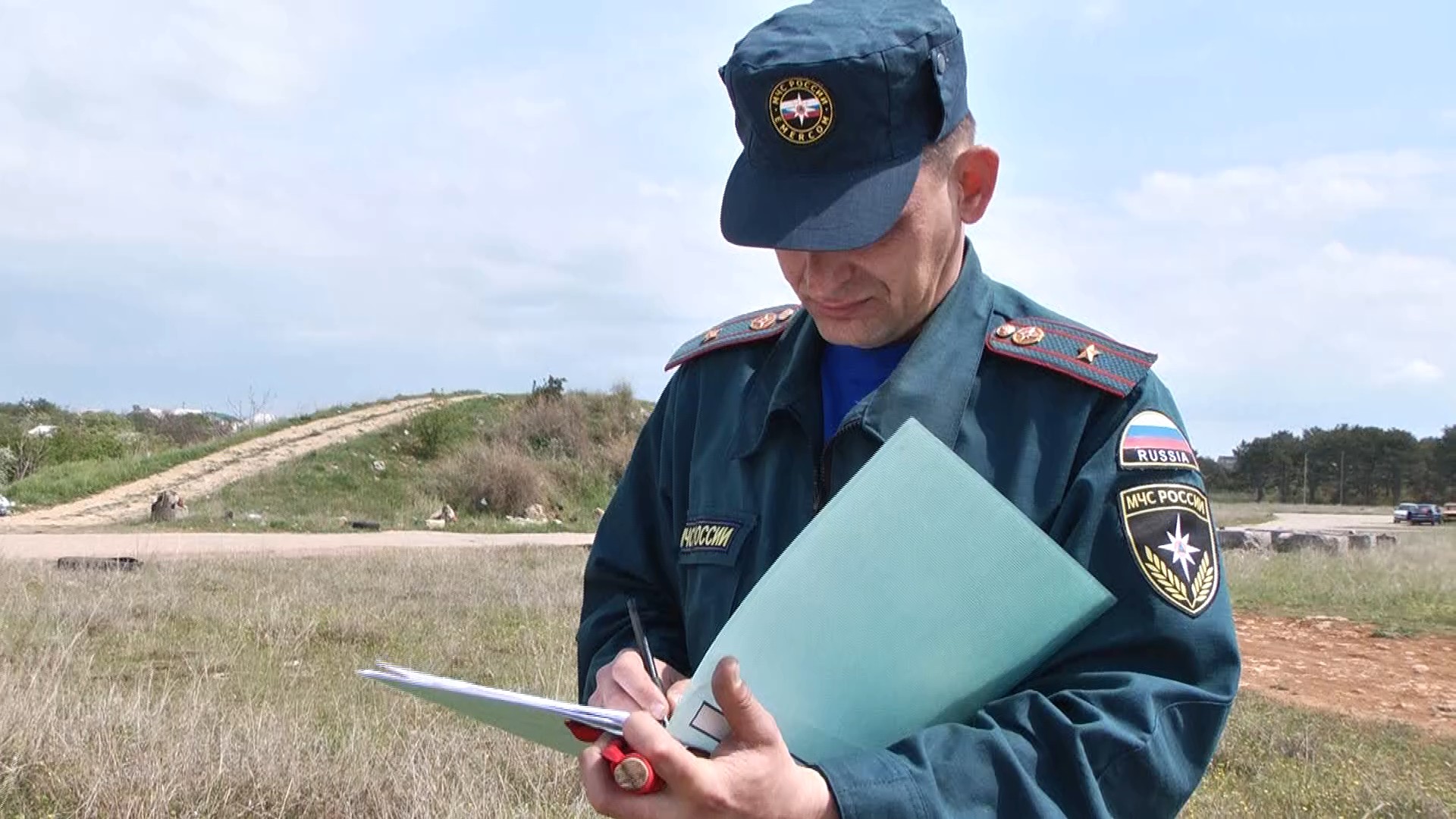В Севастополе прошли соревнования по скоростному маневрированию на спецтранспорте