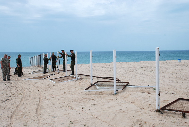 Пляжи Евпатории освободили от незаконно установленных заборов