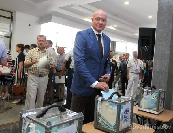 Крымское отделение «Единой России» определилось с кандидатами на парламентских выборах