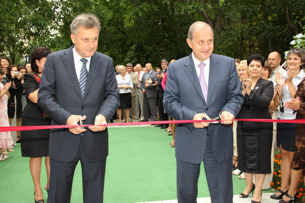 В Симферополе открыли реконструированный детсад