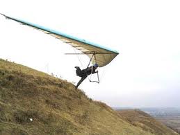 Под Симферополем травмировался пожилой дельтапланерист Под Симферополем травмировался пожилой дельтапланерист
