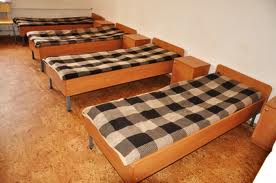 Симферопольские бездомные пренебрегают услугами центра соцзащиты