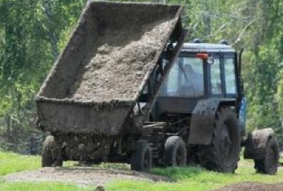 В Сакском районе птицефабрика загрязнила отходами 1 га земли Экология, В Сакском районе птицефабрика загрязнила отходами 1 га земли