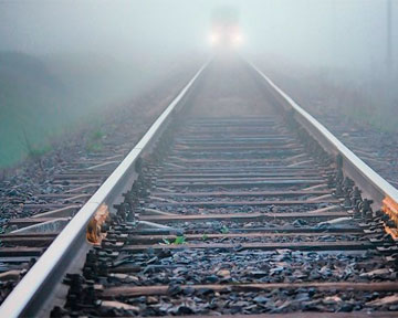 В Симферопольском районе поезд сбил человека