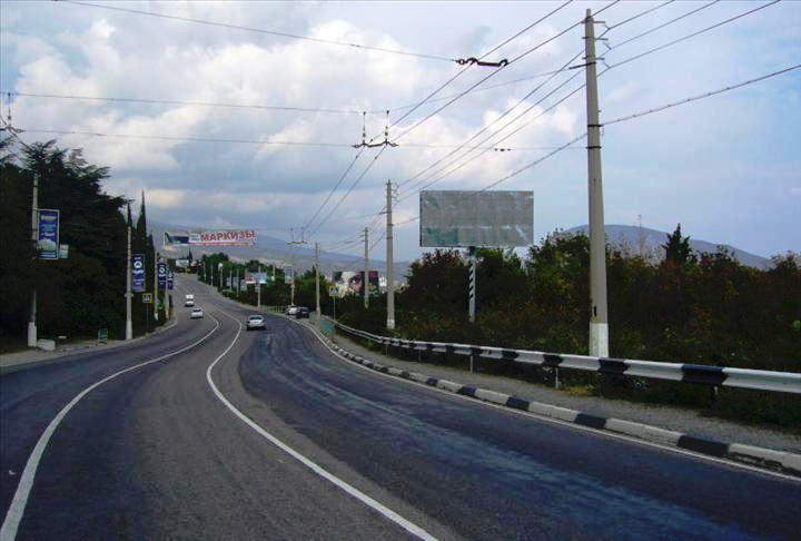 В Крыму дороги готовят к курортному сезону