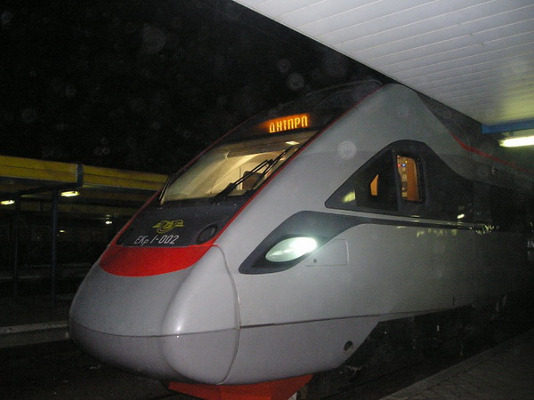 Скоростной поезд, Скоростной поезд Симферополь – Днепропетровск будет ходить с 27 мая