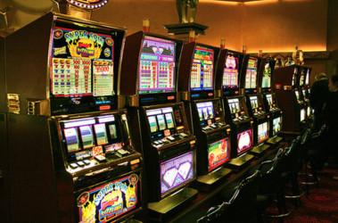 В Крыму выявили подпольный зал игровых автоматов Игорный бизнес, В Крыму выявили подпольный зал игровых автоматов