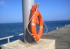 В Крыму на водных объектах открылось 45 спасательных постов Матросы-спасатели, В Крыму на водных объектах открылось 45 спасательных постов